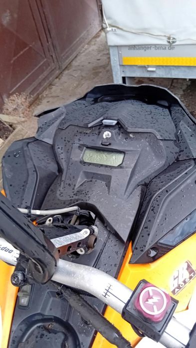 Snowmobil ski doo summit  x 850