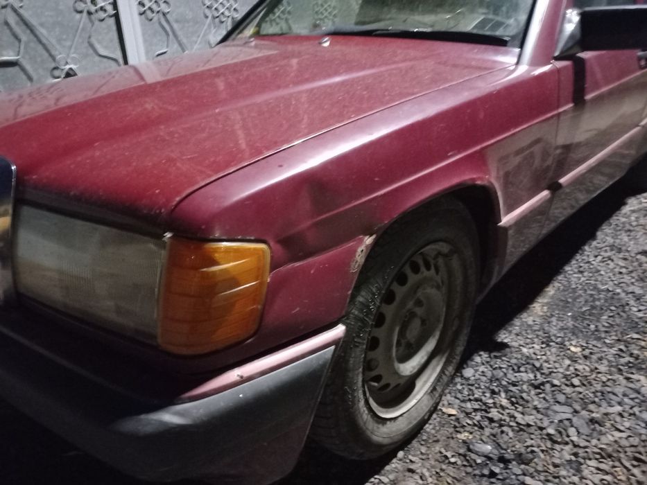 Продам Мерседес 190