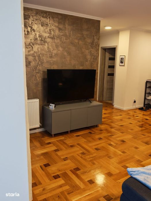 Apartament 2 camere, garaj, balcon - Buna Ziua