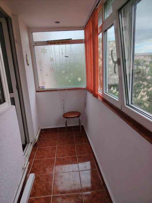 Vând apartament 3 camere