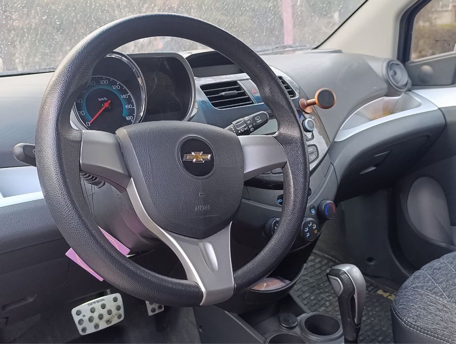 Спарк 4 позиция сотилади