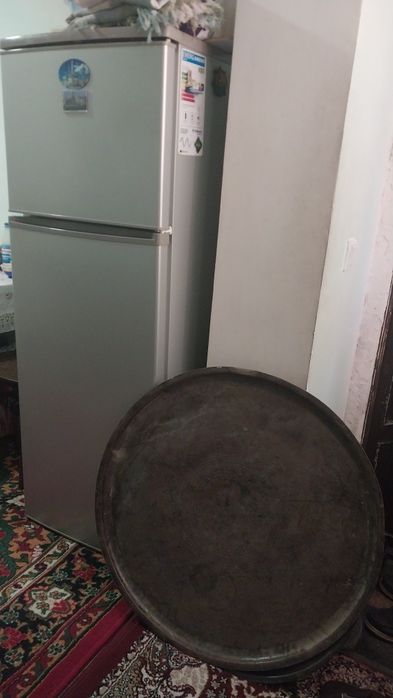 Большие винтажные подносы и кувшины для декора или кухни