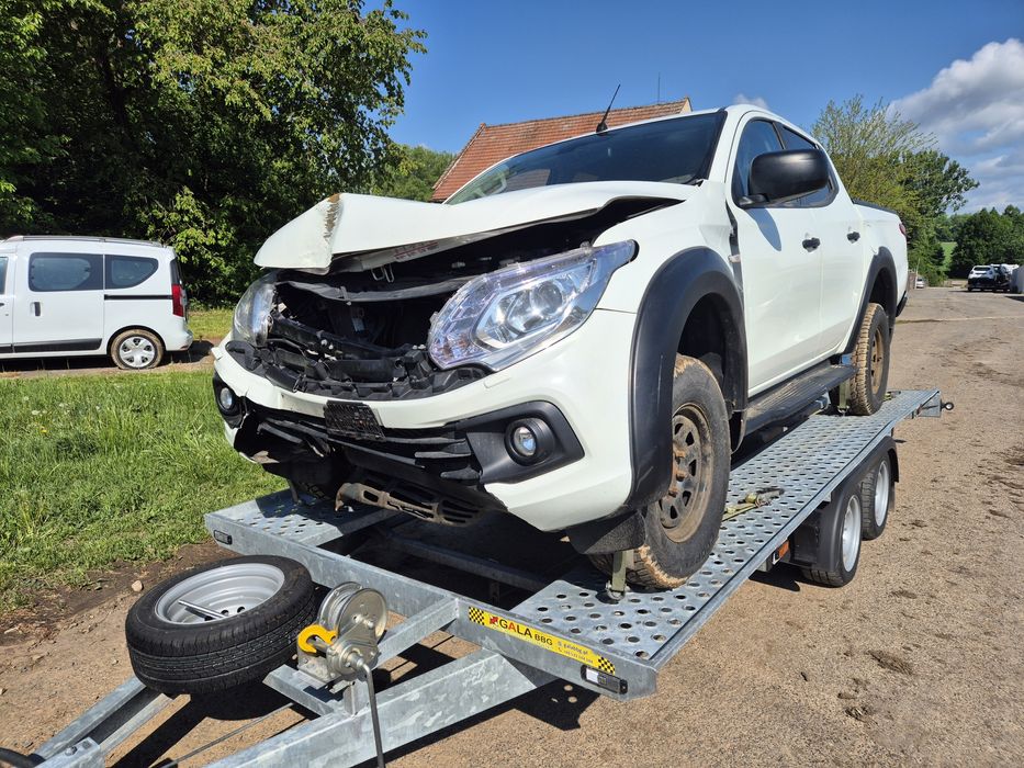 Fiat Fullback/Mitsubishi L200 2019 2.4 Automat E6 Avariat