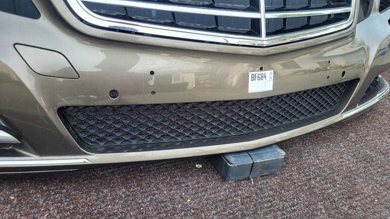 Mercedes E-class W212 2010/2014 grila Bara fata BF684