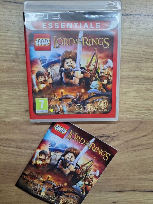 Sony Playstation 4 + 2 оригинални джойстика (ПРОМО цена 240лв)