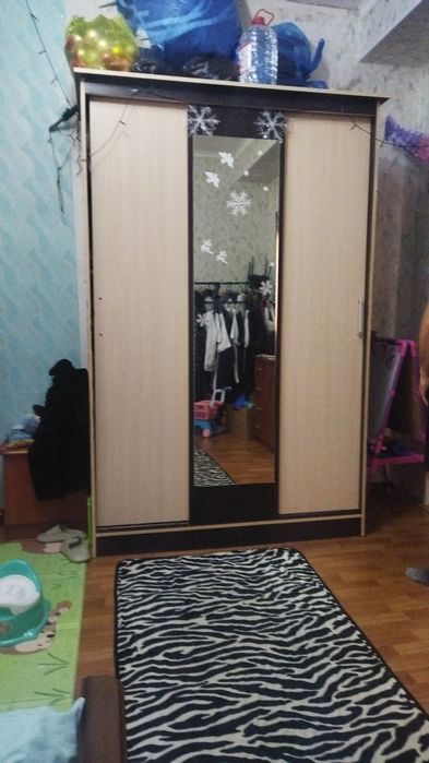 Продам шкаф купе срочно