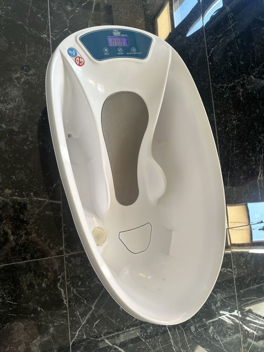 Дигитална бебешка вана с везна и термометър Aquascale 3-в-1