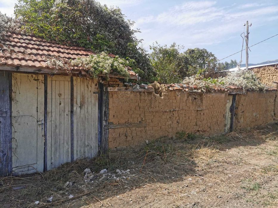 Продавам къща в село Дъбово, област Стара Загора
