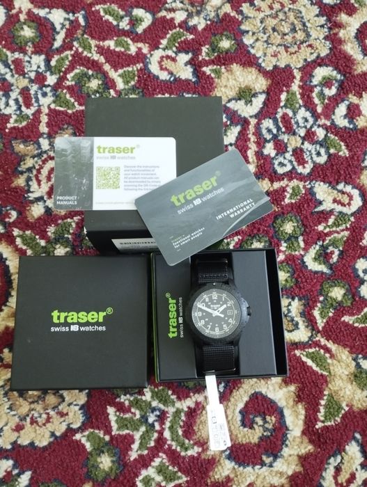 traser часы швейцарские оригинал документы коробка есть срочно продаю