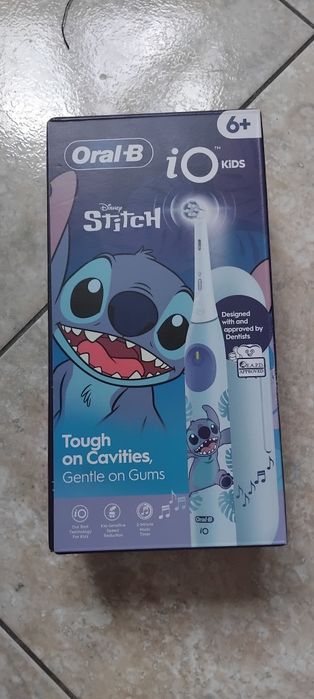 Periuta electrica copii OralB  Io,sigilata