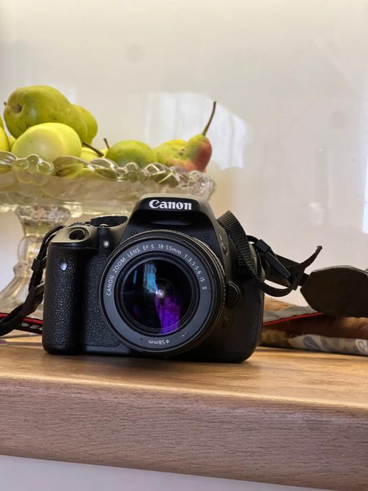 canon eos 600d в хорошем состояний