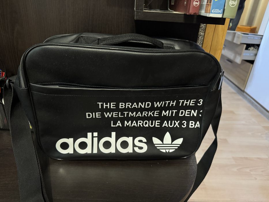 Adidas Originals горнища, долнища и др.
