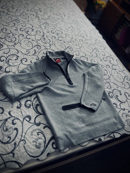 Nike tech fleece много рядък!