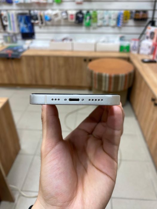 Iphone 13 белый
