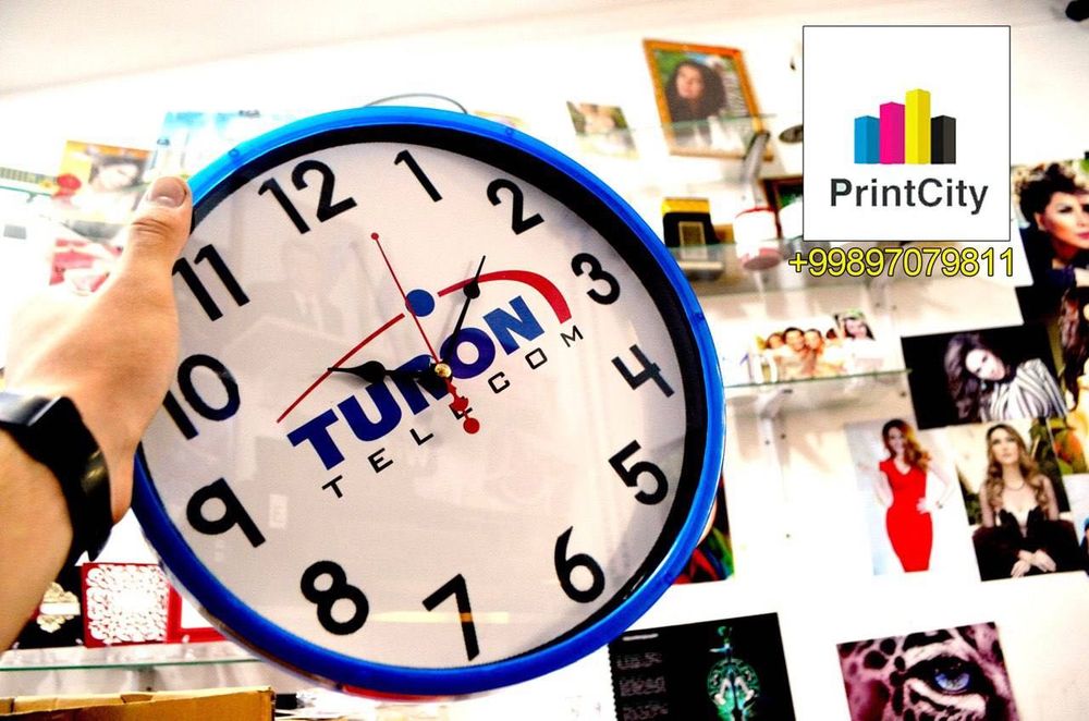 Часы с ващим лого