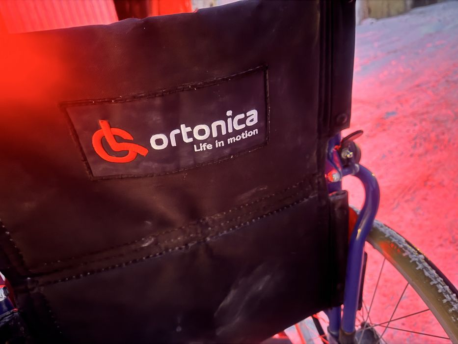 Инвалидная коляска. Маневренная