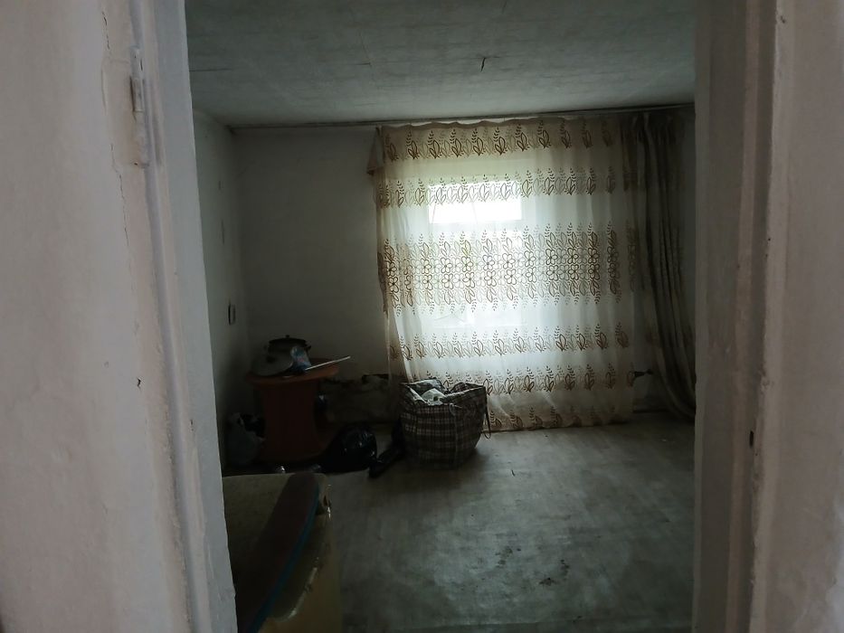 Продам дом   цена на четыре дня  милион пятьсот теңге.