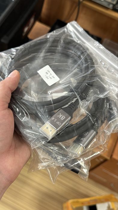 Кабеля DisplayPort, HDMI, VGA, DVI
