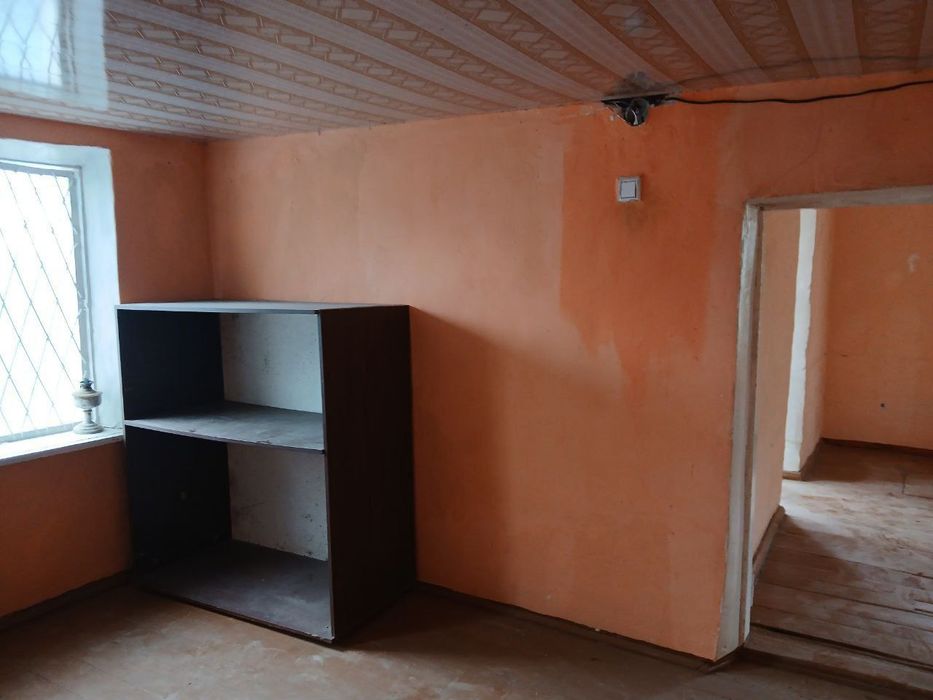 Srochni uy sotiladi kelishamiza