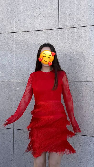 Вечернее платье красное