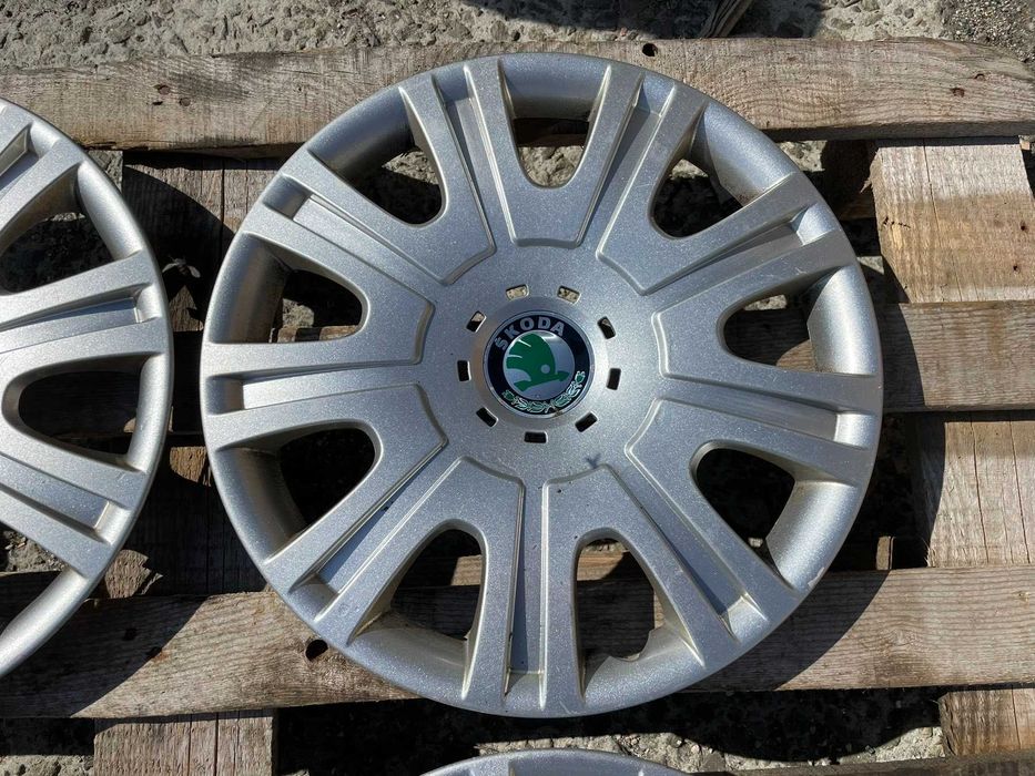 15 цола Тасове SKODA Fabia Octavia 1Z0601147E Оригинал