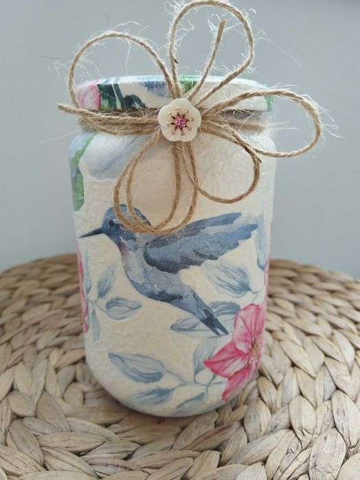 Ръчно изработени буркани за лакомства