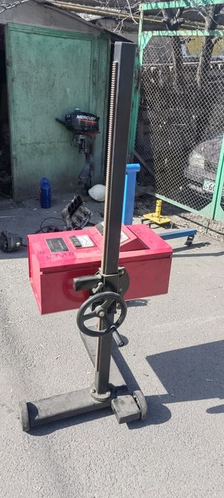 Продам стенд для регулировки фар линза