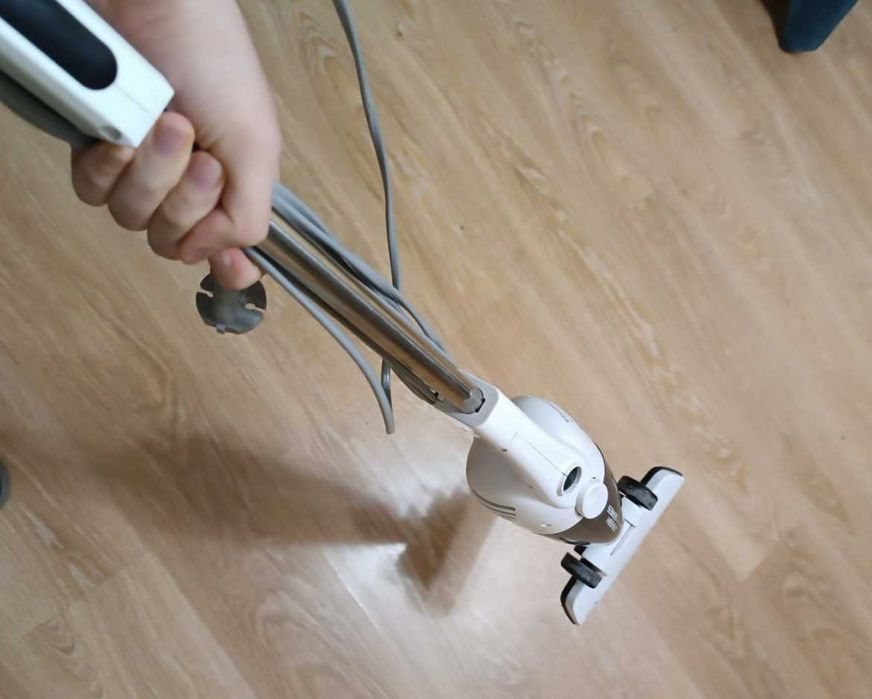 Продам пылесос Deerma DX118C, б\у