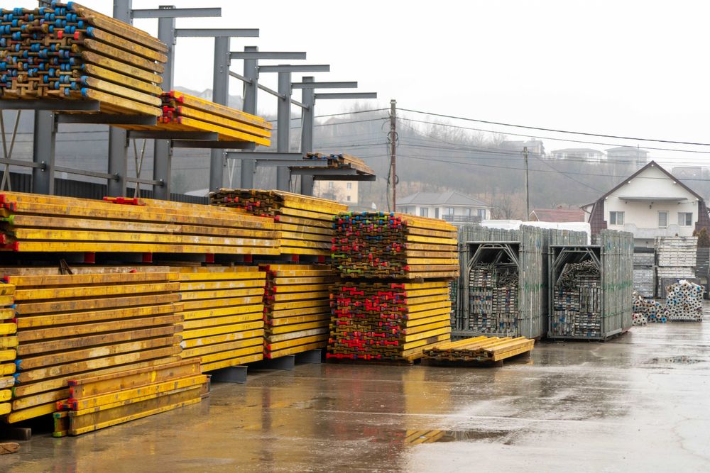 Inchiriez popi popici metalici cofraje panouri placa doka grinda H20