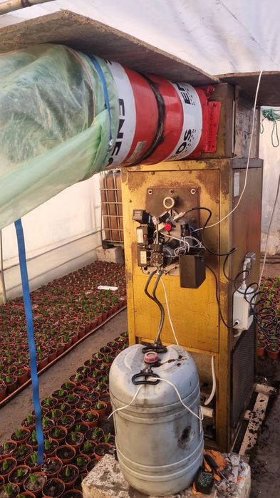 Vand suflanta aer cald cu injector pe ulei