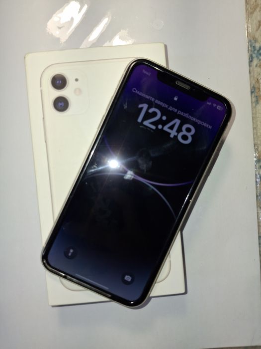 Айфон 11  продам