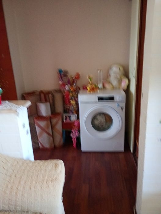 Închiriez apartament