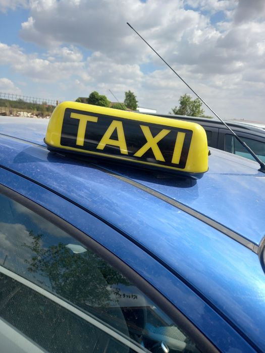 Firma taxi/  suport magnetic ( prindere)