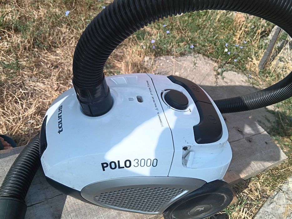 Продавам прахосмукачка Taurus Polo 3000