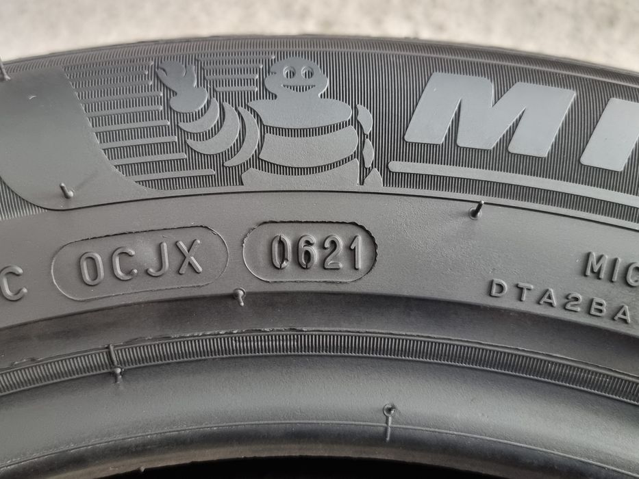 205/55/16 Michelin 4Броя: 170€ 6.3мм