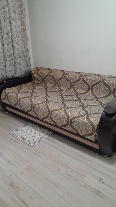 Продам диван в хорошем состоянии
