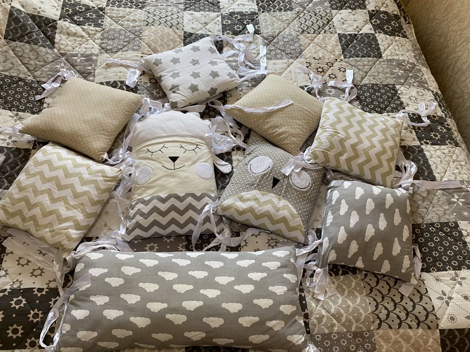 Бортики на детскую кроватку