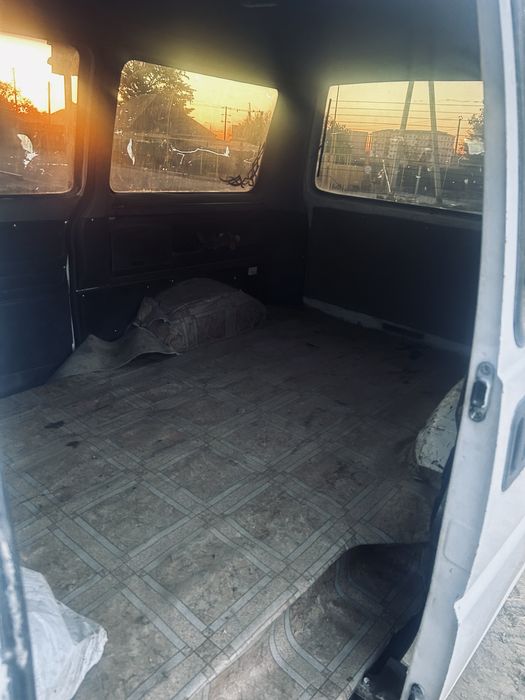 Продается Mitsubishi L300