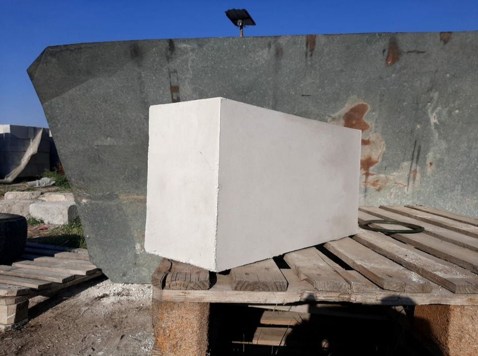 Тепло блок. гипсаболк. Пенаблок. Кирпич