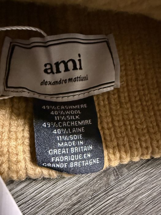 Caciula Fes Ami Paris noua/new