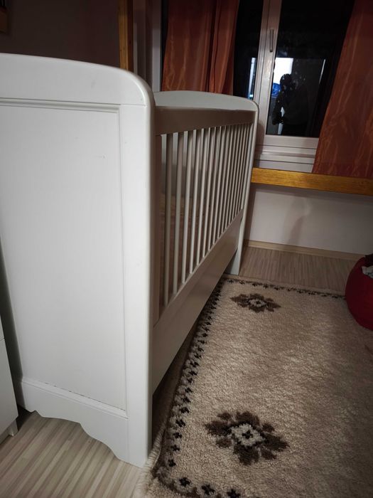 Кушетка масивна дървесина