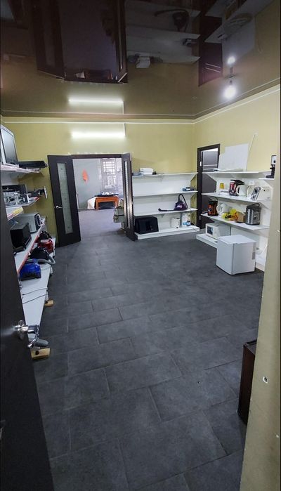 Ремонт пылесосов и микроволновых печей.