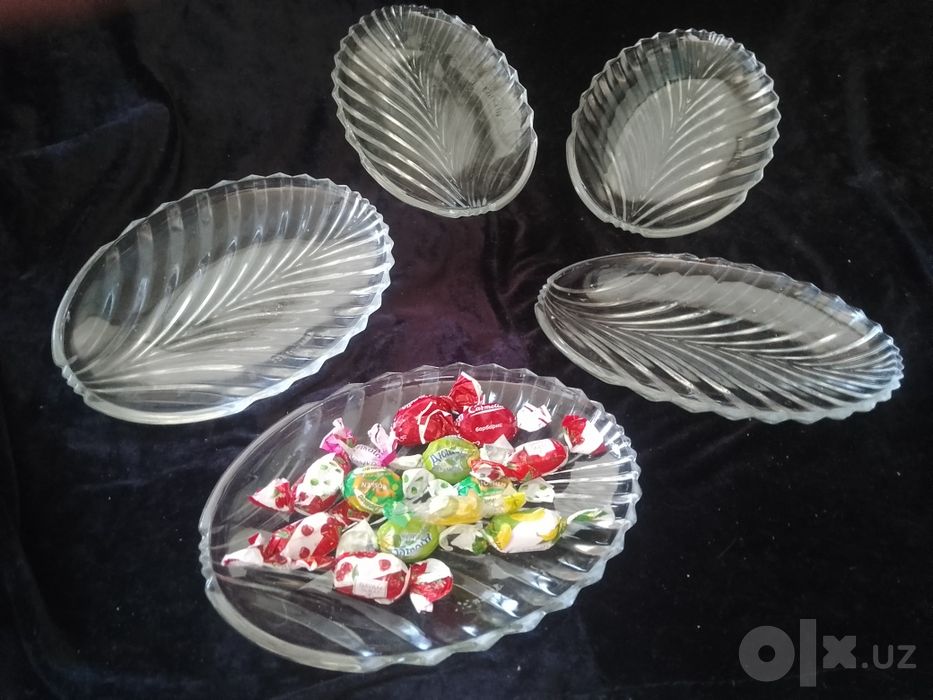 Кофейный сервиз и конфетницы