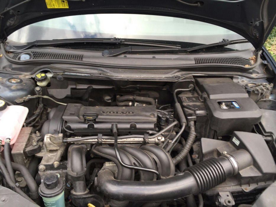 волво s40 Volvo s40 1.6 2006 г на части