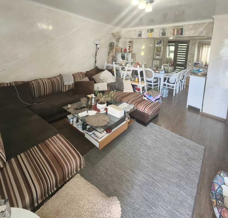 Дава се под наем Многостаен апартамент в Разград, Център - 100 кв.м за 147900 € - Снимка #3