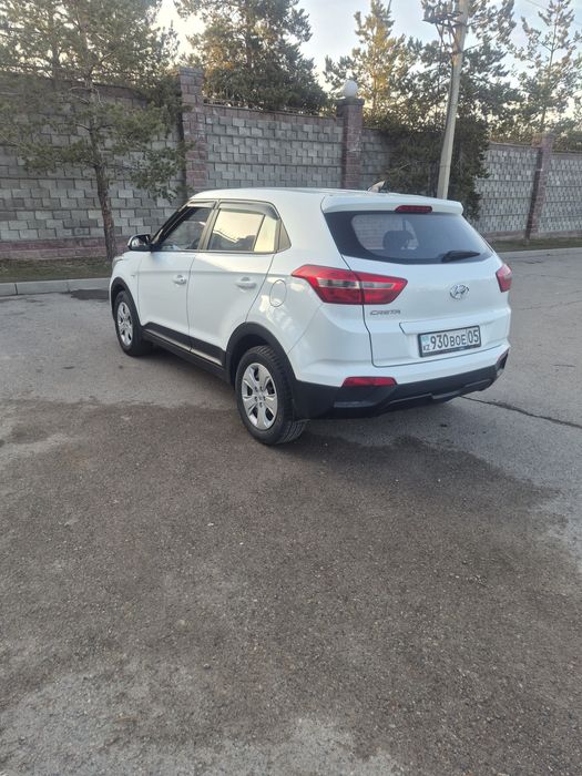 Автомобиль Хундай Крета