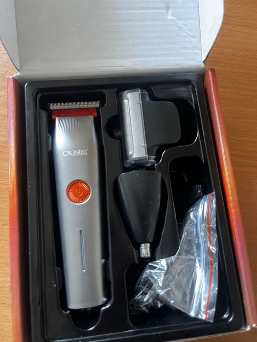 Машинка для стрижки и бород