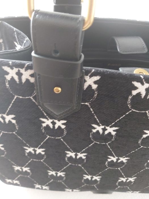 Дамска чанта Pinko