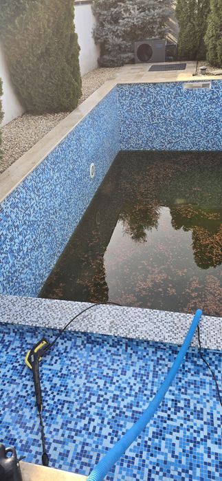 Intretinere piscină