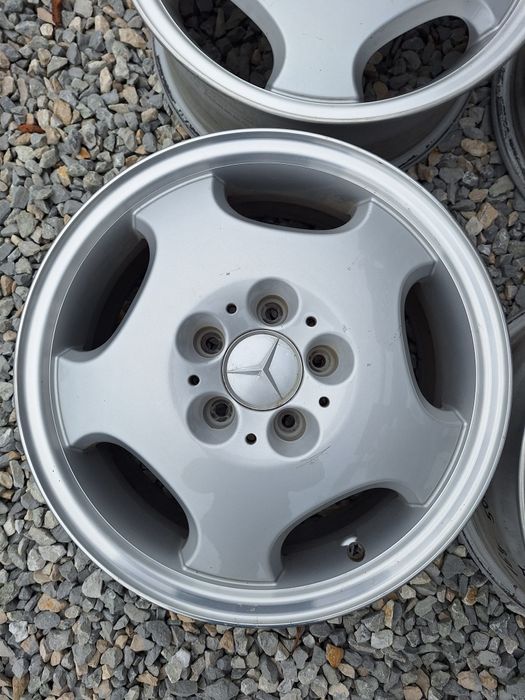 5x112..16 цола. 7j.ET37.оригинални Mercedes